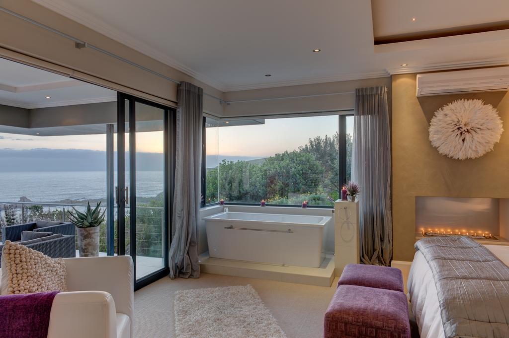Retreat On Cliff Bed and Breakfast Knysna Eksteriør billede