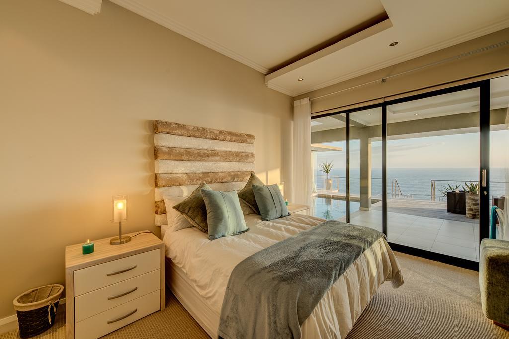 Retreat On Cliff Bed and Breakfast Knysna Eksteriør billede