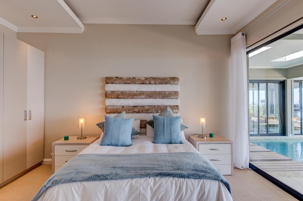 Retreat On Cliff Bed and Breakfast Knysna Eksteriør billede